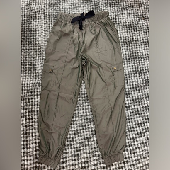 Victoria Secret Sport Joggers Small - Picture 7 of 7